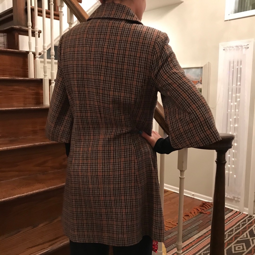 Coat - Picture 10 of 14